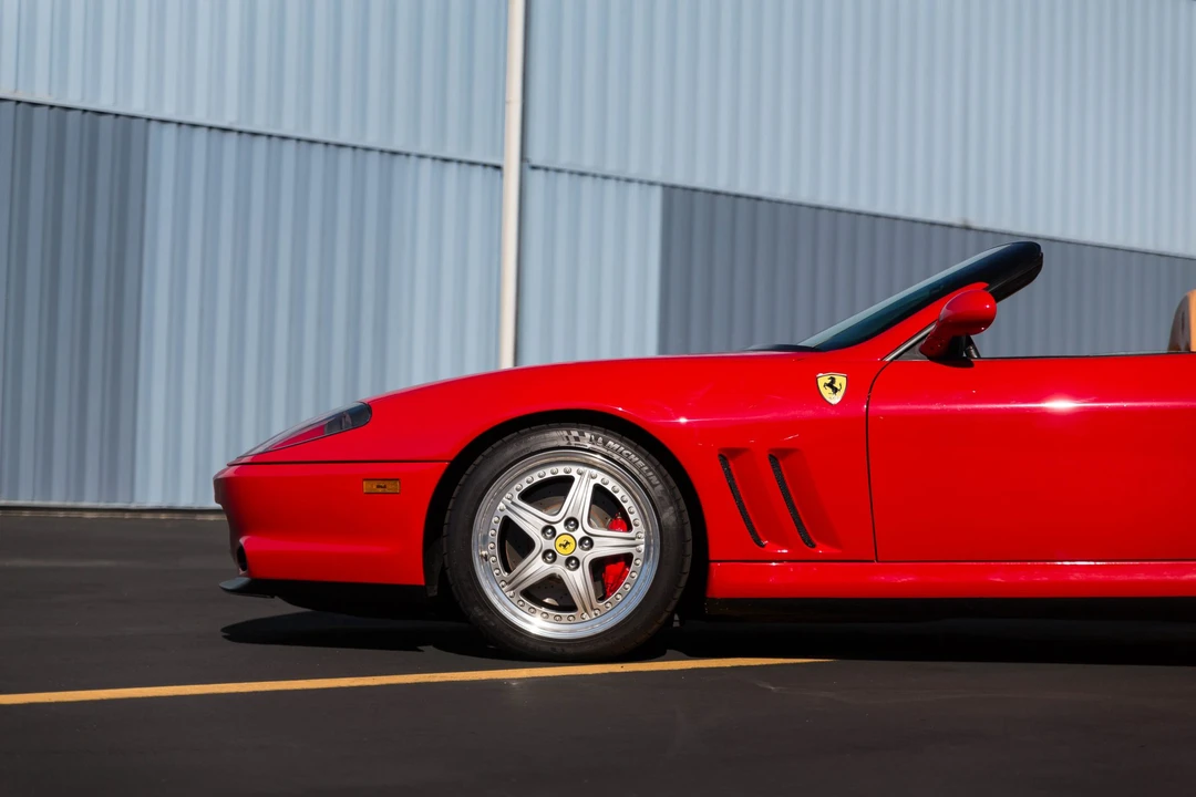 2001 Ferrari 550 Barchetta Pininfarina - Image 22 of 31
