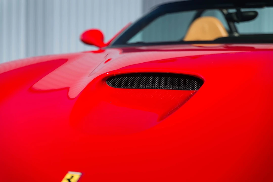 2001 Ferrari 550 Barchetta Pininfarina - Image 13 of 31