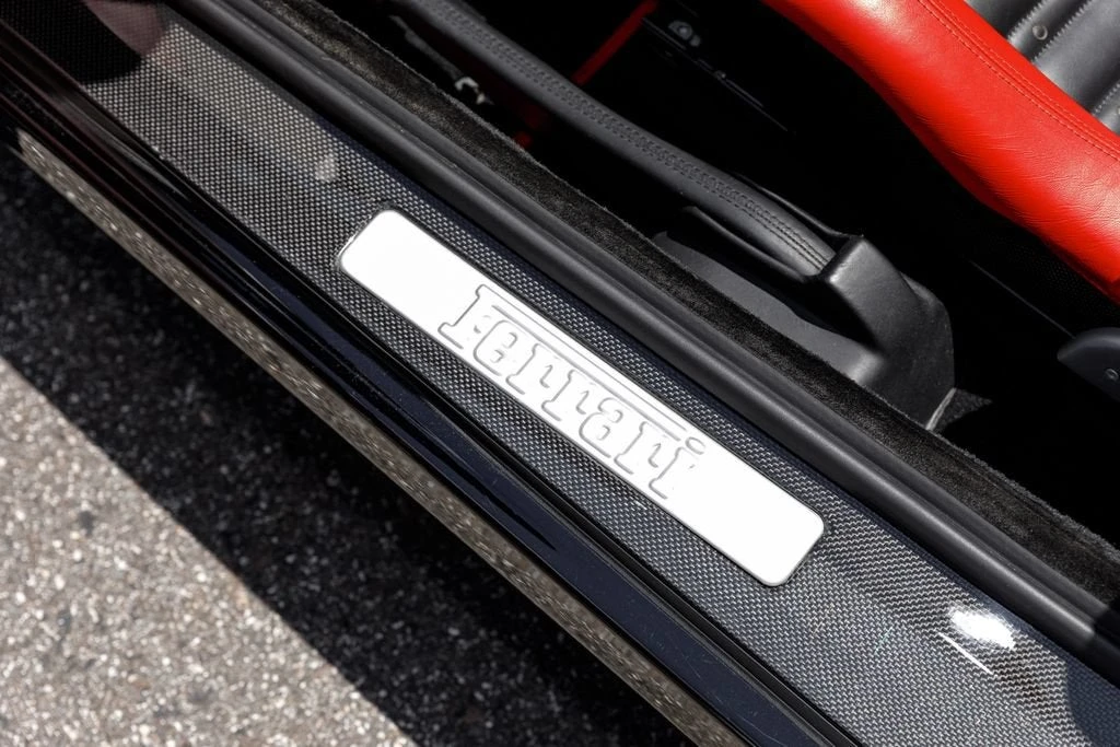 2001 Ferrari 550 Barchetta Pininfarina - Image 27 of 31