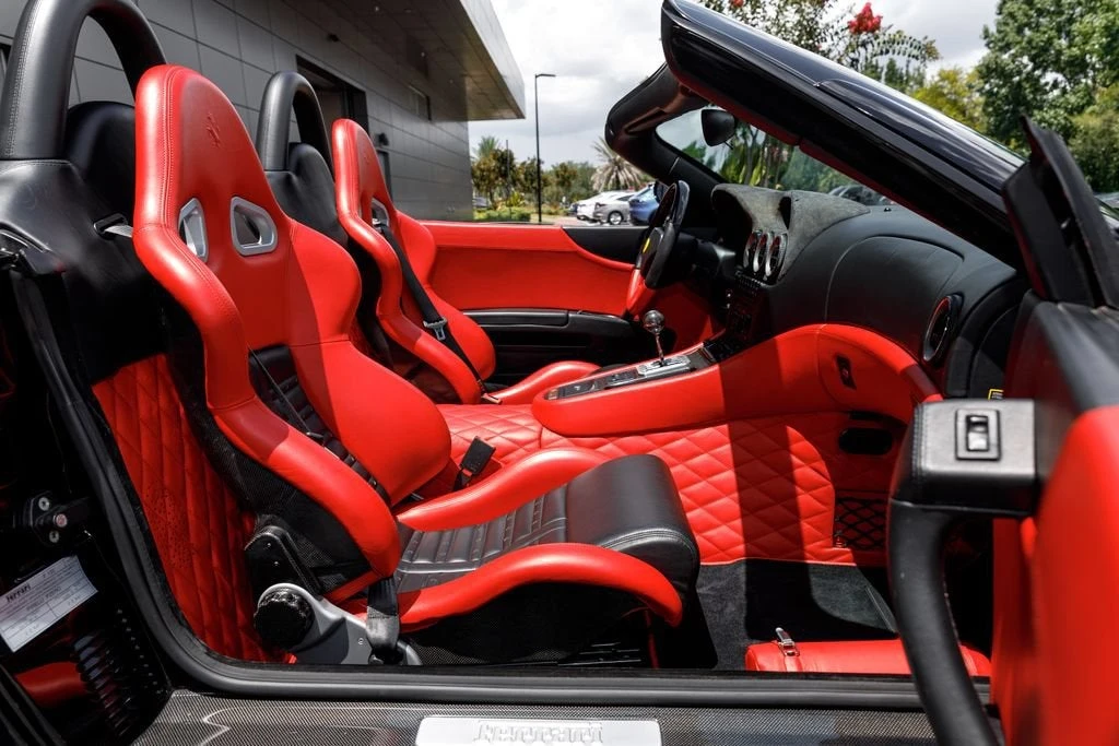 2001 Ferrari 550 Barchetta Pininfarina - Image 14 of 31