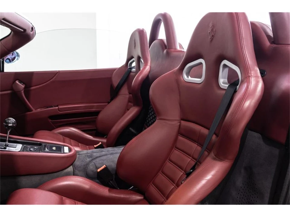 2001 Ferrari 550 Barchetta Pininfarina - Image 4 of 16