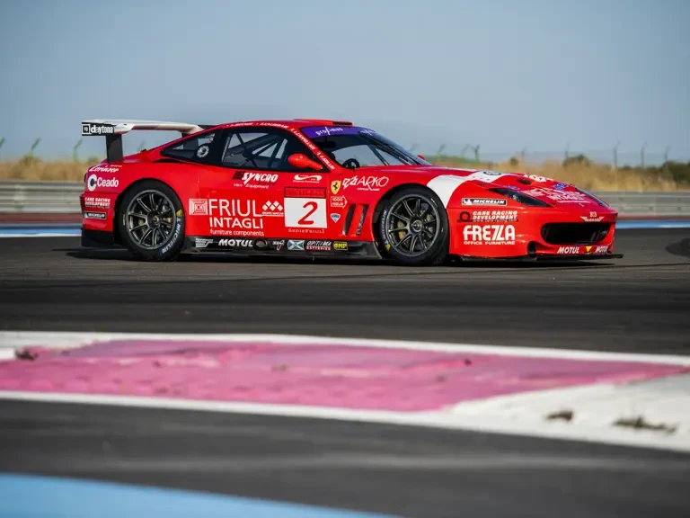 2001 Ferrari 550 Maranello - Image 18 of 31
