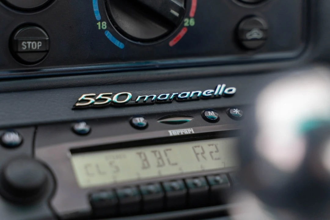 2001 Ferrari 550 Maranello - Image 28 of 30