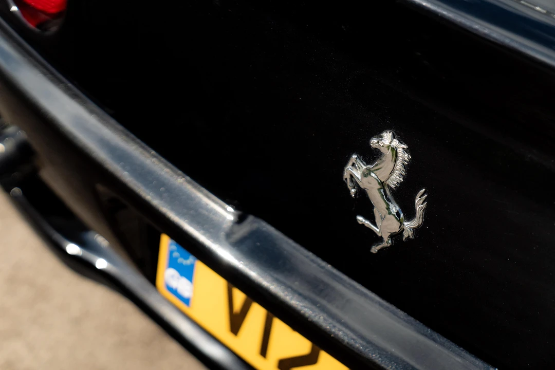 2001 Ferrari 550 Maranello - Image 28 of 31