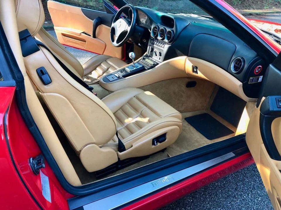 2001 Ferrari 550 Maranello - Image 20 of 31