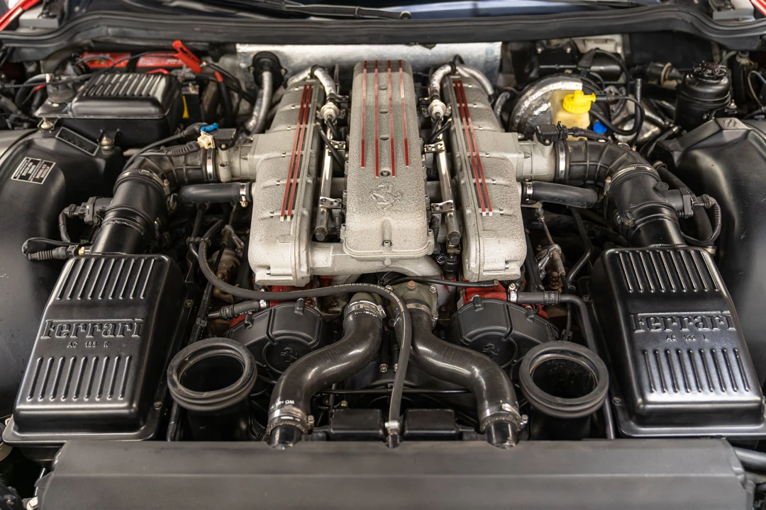 2001 Ferrari 550 Maranello - Image 2 of 31