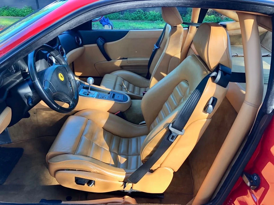 2001 Ferrari 550 Maranello - Image 15 of 31