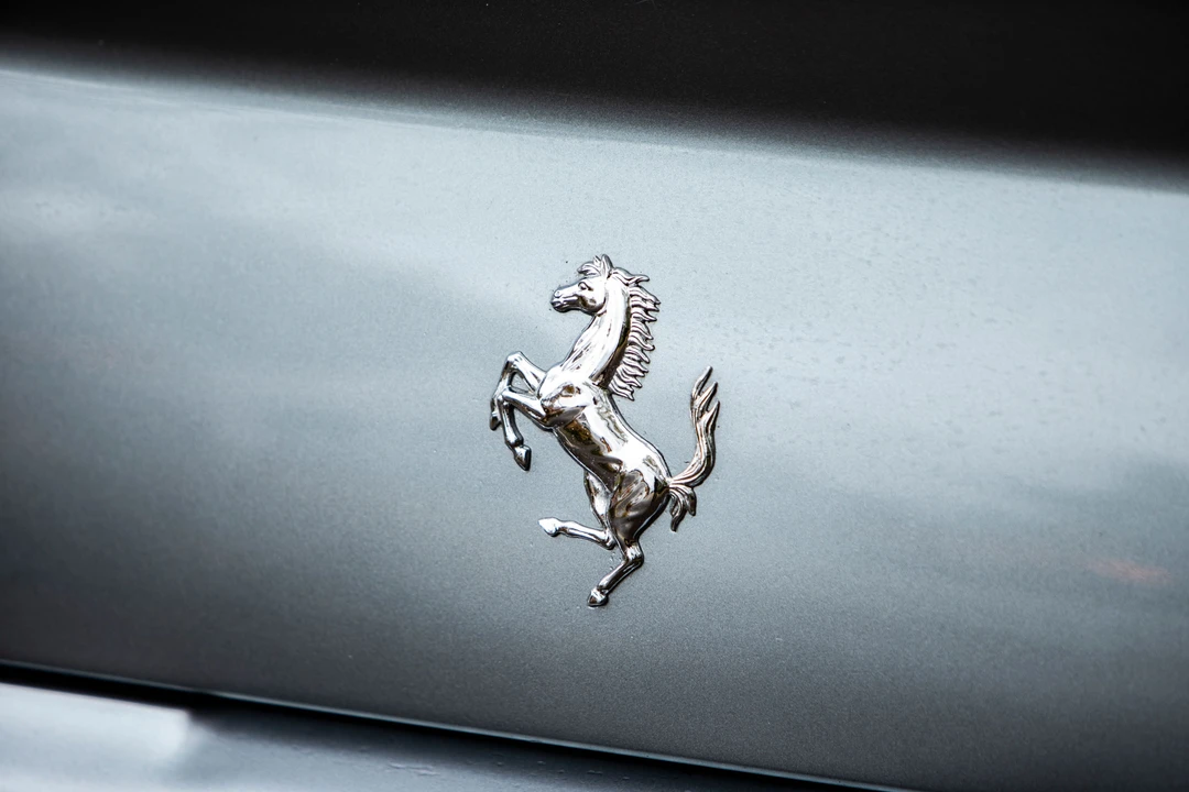2001 Ferrari 550 Maranello - Image 9 of 28