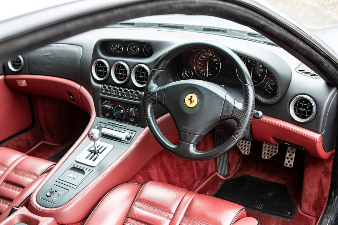 2001 Ferrari 550 Maranello - Image 18 of 28