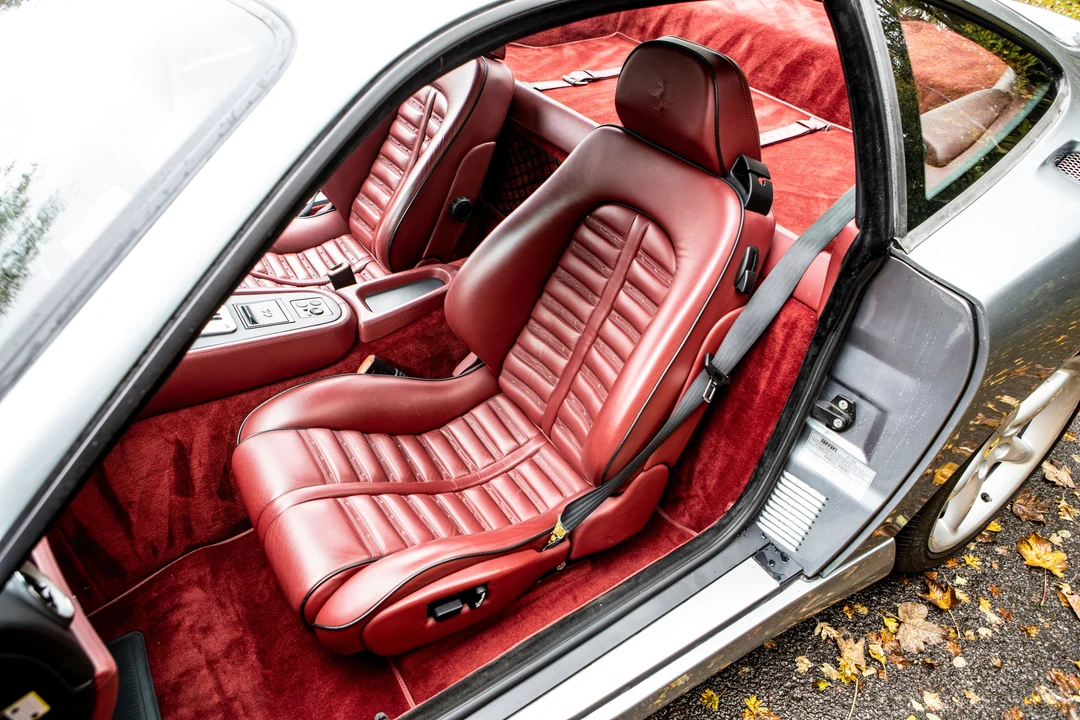 2001 Ferrari 550 Maranello - Image 23 of 28
