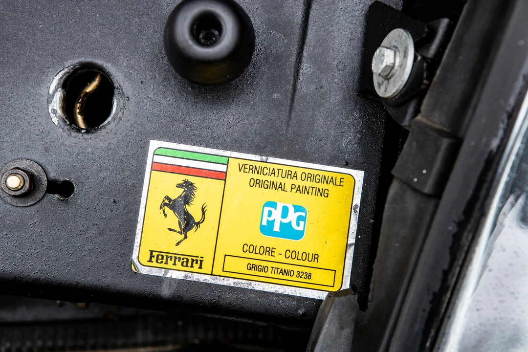 2001 Ferrari 550 Maranello - Image 27 of 28