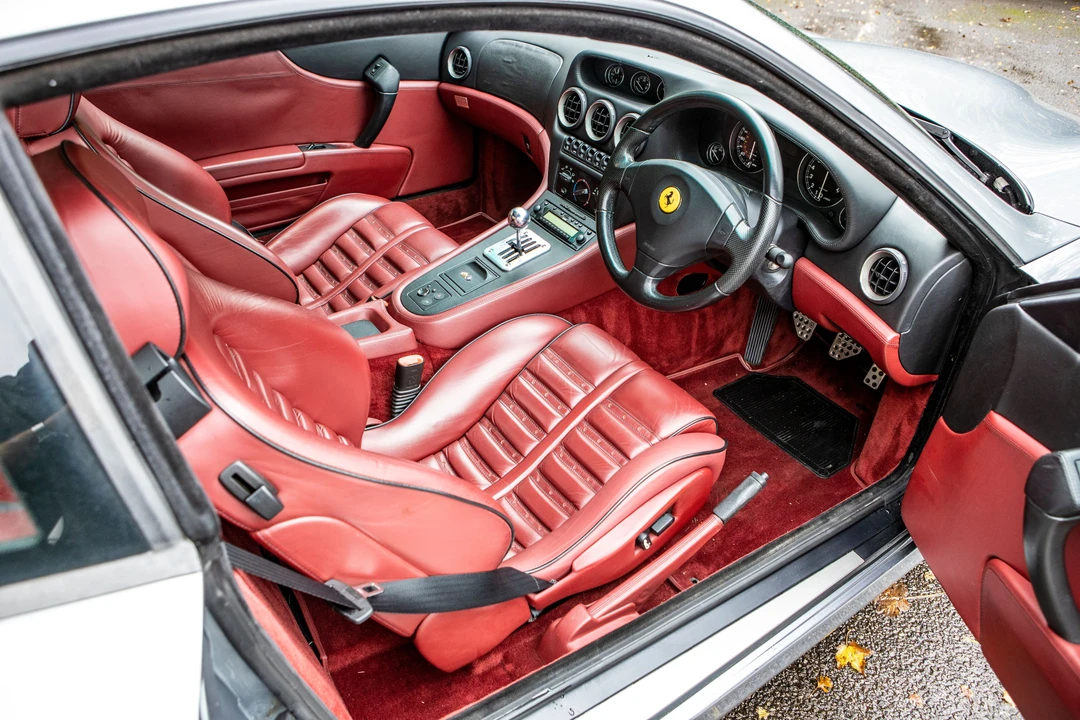 2001 Ferrari 550 Maranello - Image 28 of 28
