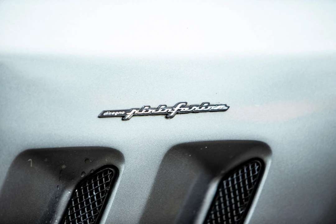 2001 Ferrari 550 Maranello - Image 21 of 28