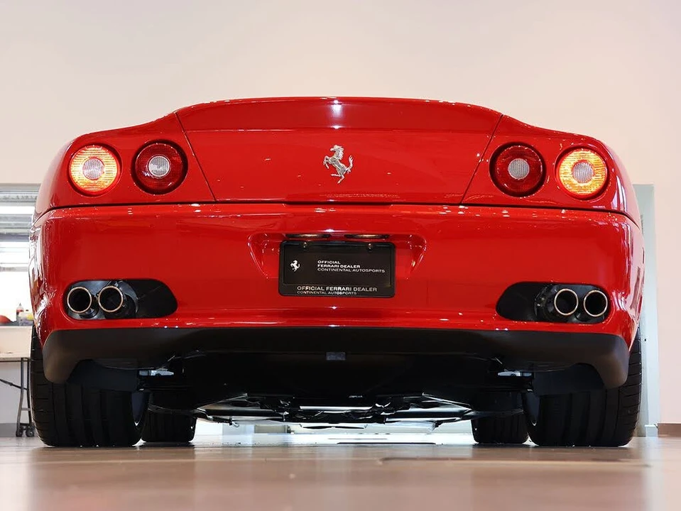 2001 Ferrari 550 Maranello - Image 24 of 31