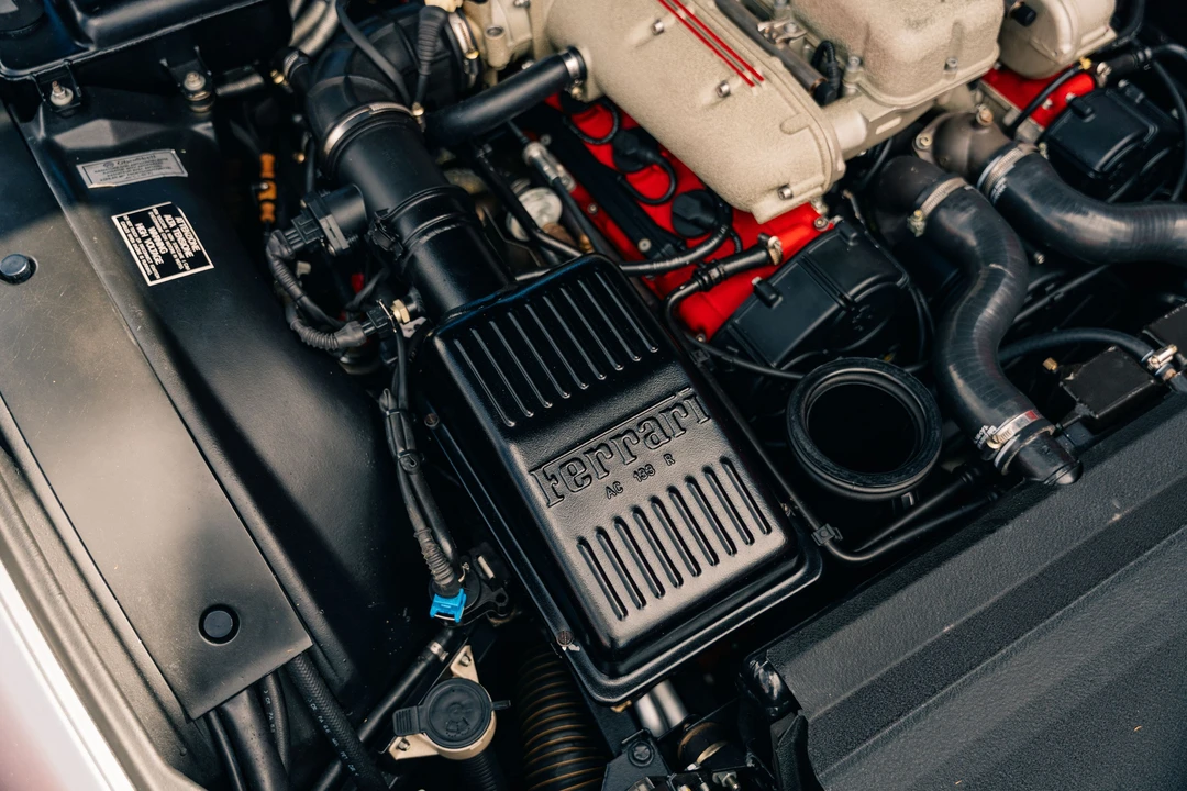 2001 Ferrari 550 Maranello - Image 31 of 31