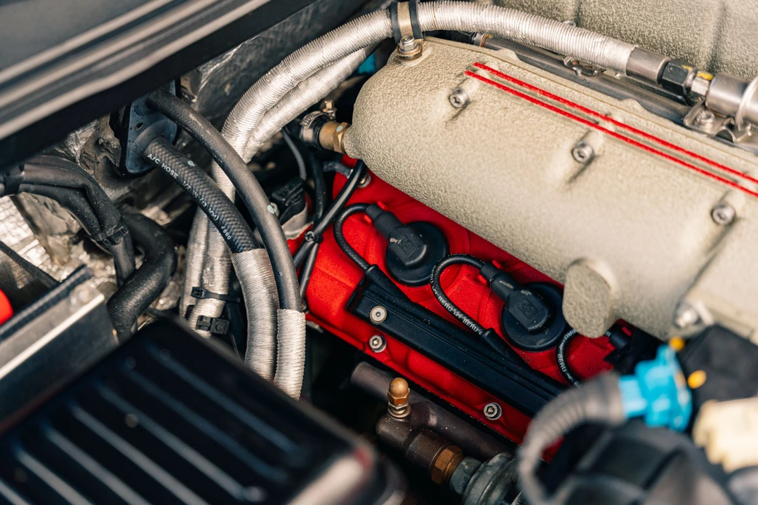 2001 Ferrari 550 Maranello - Image 15 of 31