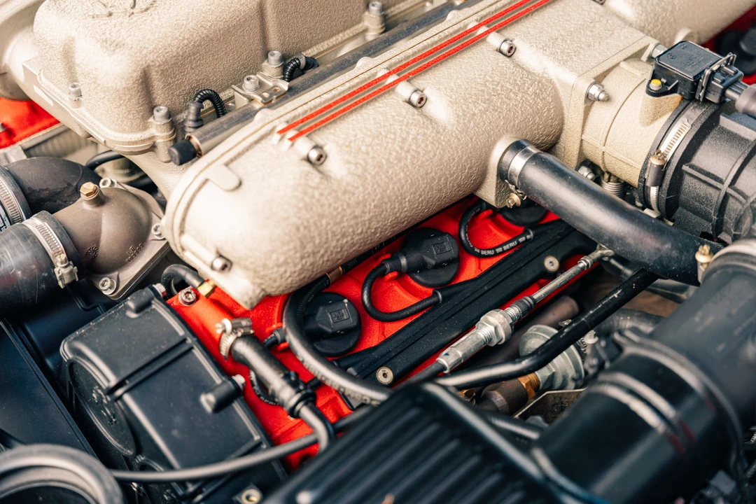2001 Ferrari 550 Maranello - Image 14 of 31