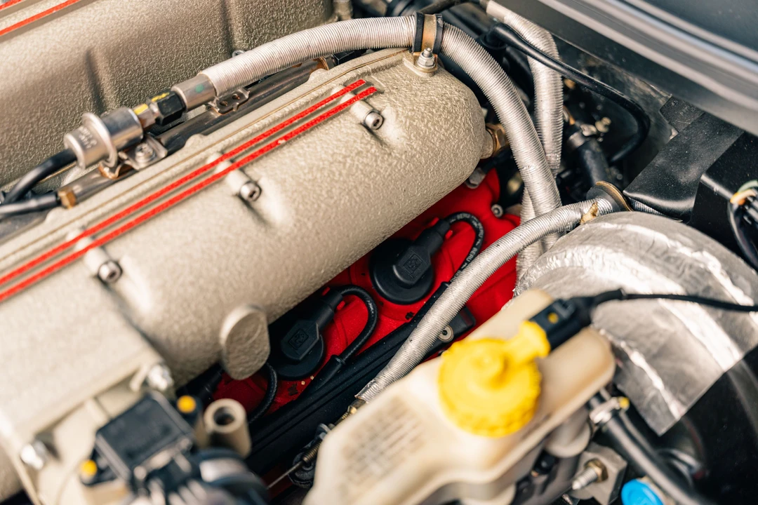 2001 Ferrari 550 Maranello - Image 13 of 31