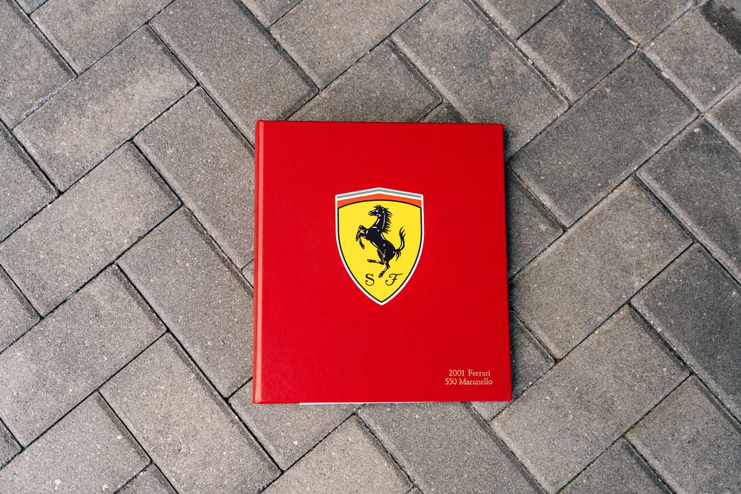 2001 Ferrari 550 Maranello - Image 10 of 31