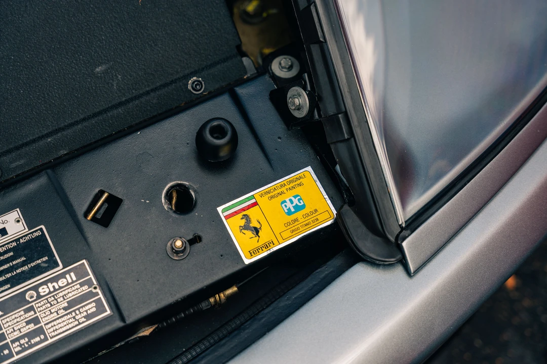 2001 Ferrari 550 Maranello - Image 24 of 31