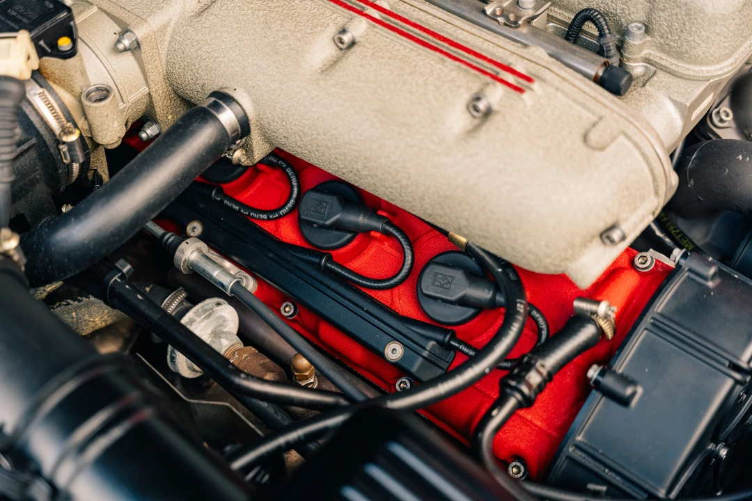 2001 Ferrari 550 Maranello - Image 16 of 31
