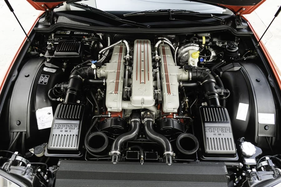 2001 Ferrari 550 Maranello - Image 25 of 31
