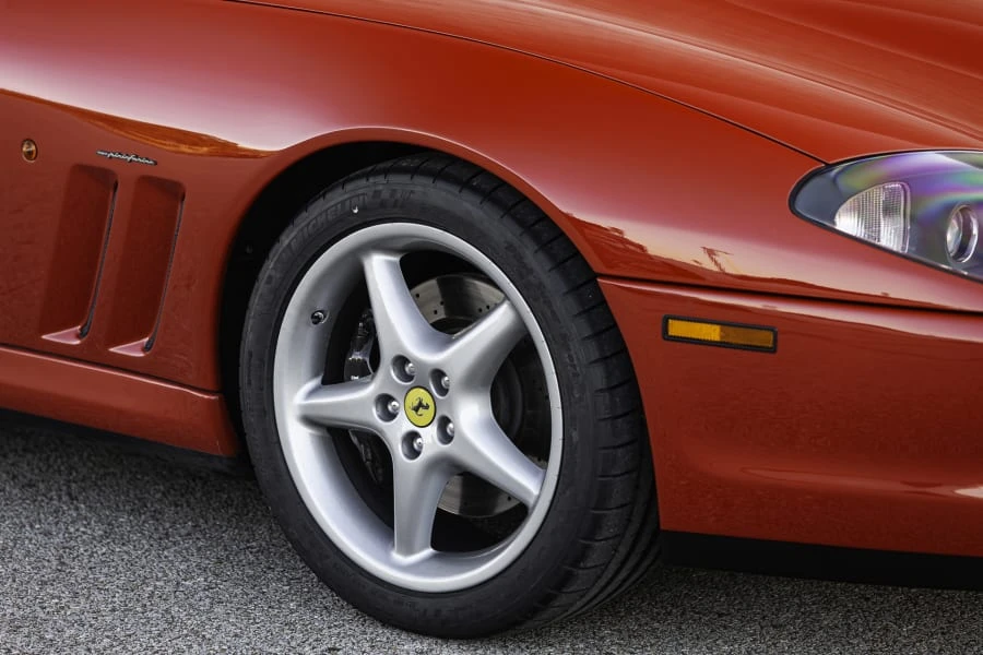 2001 Ferrari 550 Maranello - Image 9 of 31