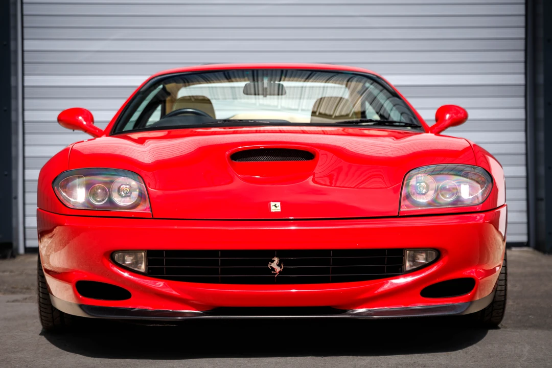 2001 Ferrari 550 Maranello - Image 2 of 31