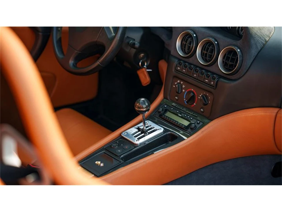 2001 Ferrari 550 Maranello - Image 9 of 31