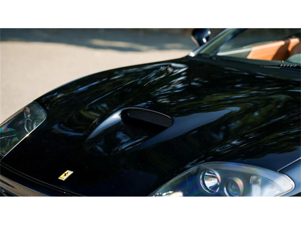 2001 Ferrari 550 Maranello - Image 18 of 31