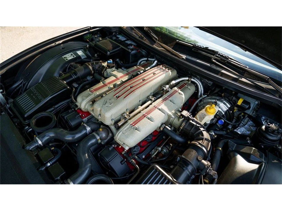 2001 Ferrari 550 Maranello - Image 11 of 31