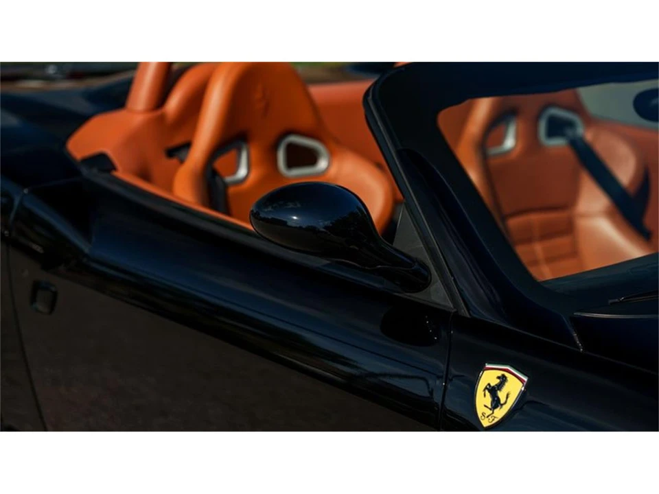 2001 Ferrari 550 Maranello - Image 28 of 31