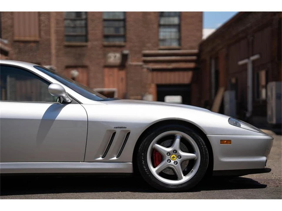 2001 Ferrari 550 Maranello - Image 11 of 28