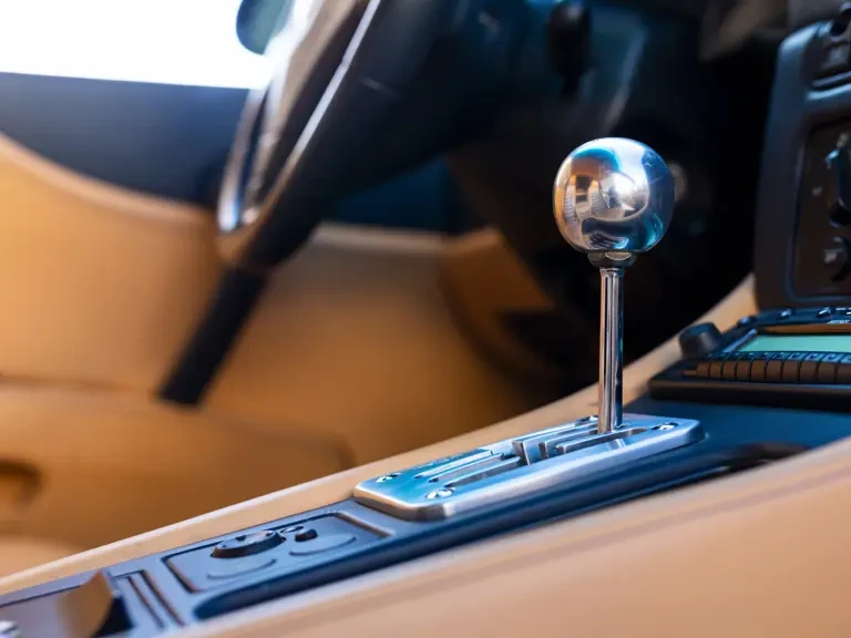 2001 Ferrari 550 Maranello - Image 16 of 31