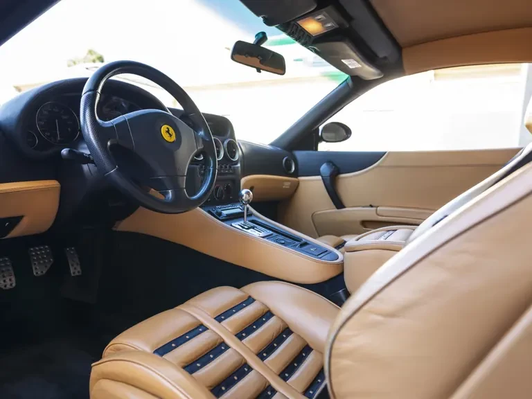 2001 Ferrari 550 Maranello - Image 19 of 31