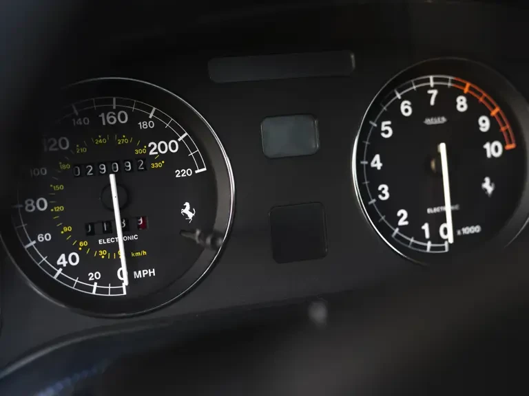 2001 Ferrari 550 Maranello - Image 13 of 31