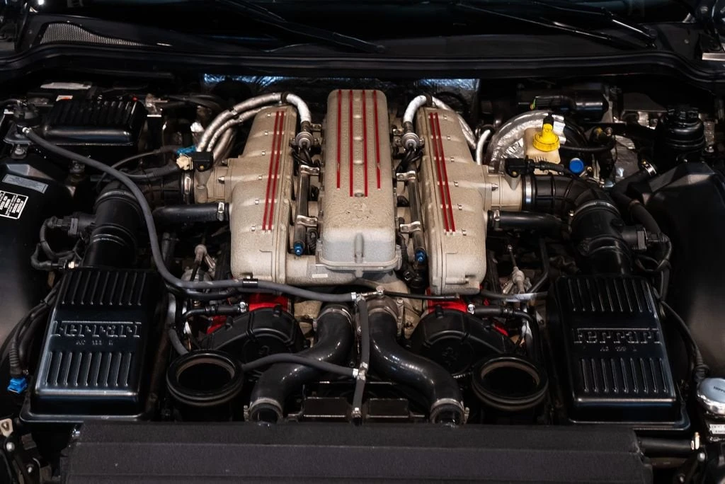 2001 Ferrari 550 Maranello - Image 18 of 31
