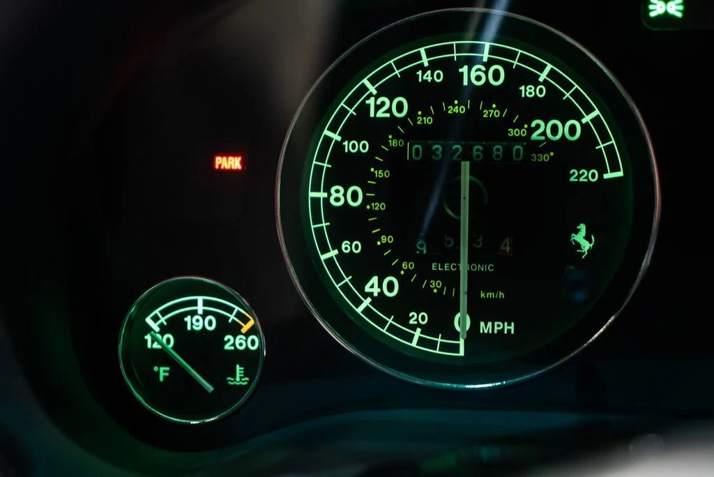 2001 Ferrari 550 Maranello - Image 28 of 31