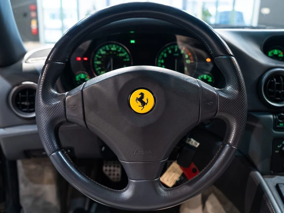 2001 Ferrari 550 Maranello - Image 5 of 31
