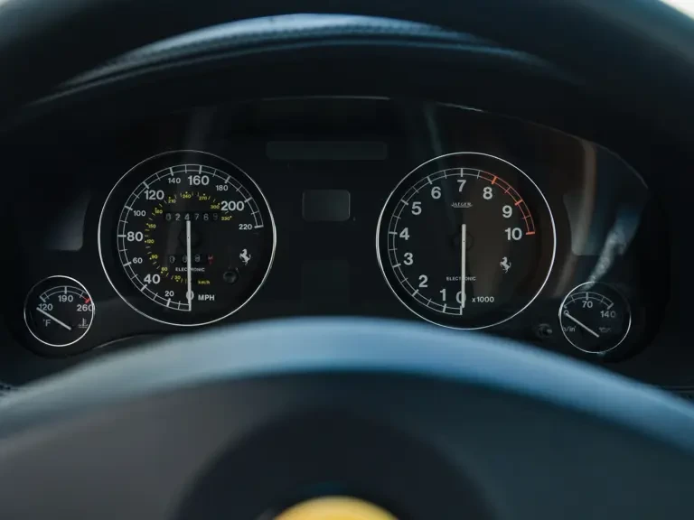 2001 Ferrari 550 Maranello - Image 10 of 25