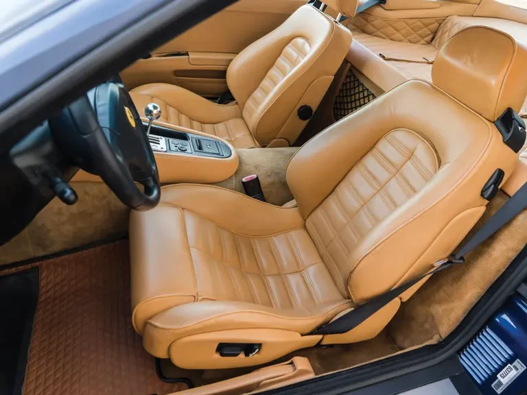 2001 Ferrari 550 Maranello - Image 16 of 25