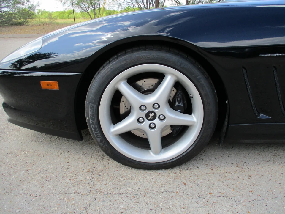 2001 Ferrari 550 Maranello - Image 5 of 31