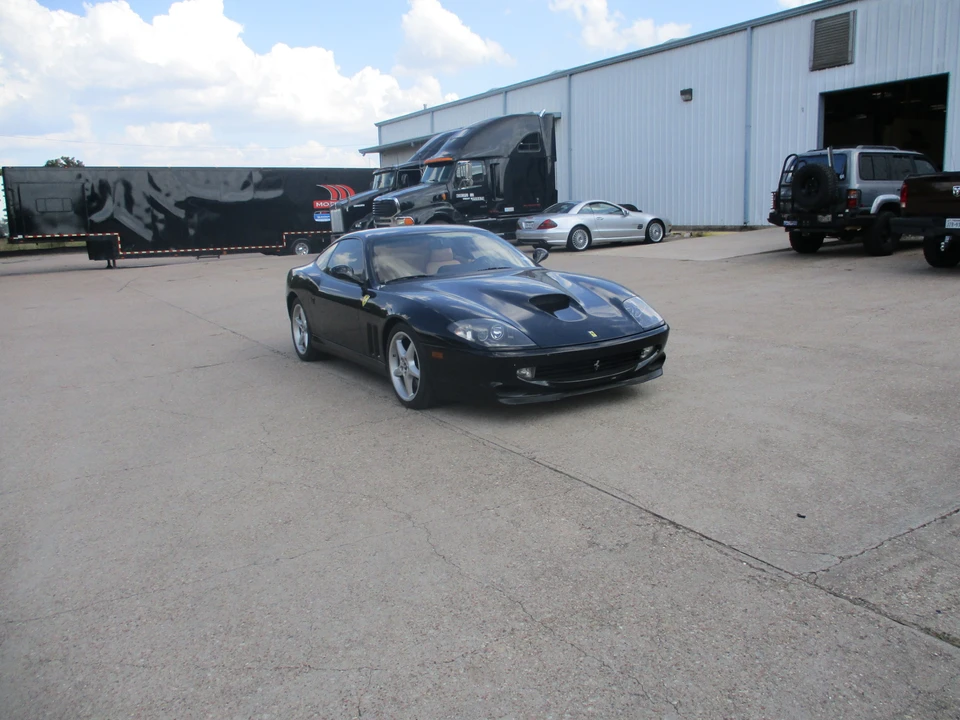 2001 Ferrari 550 Maranello - Image 17 of 31