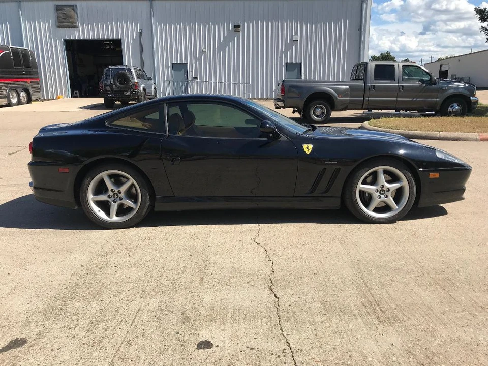 2001 Ferrari 550 Maranello - Image 21 of 31