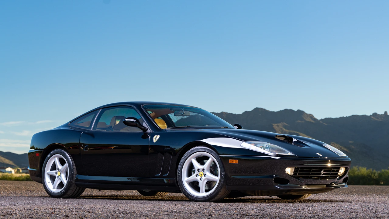 2001 Ferrari 550 Maranello - Image 16 of 31