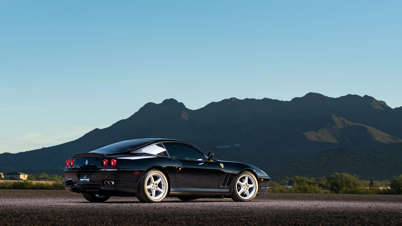 2001 Ferrari 550 Maranello - Image 25 of 31