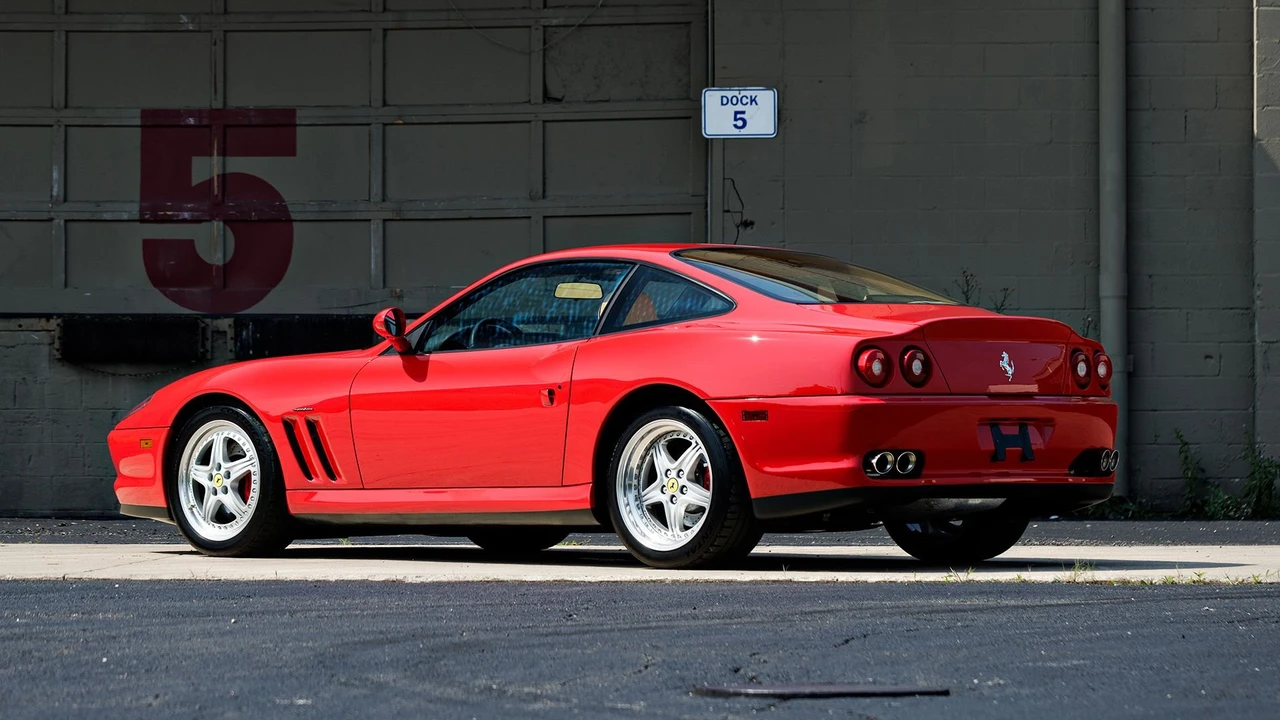 2001 Ferrari 550 Maranello - Image 13 of 31