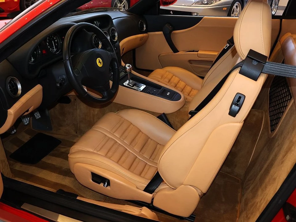 2001 Ferrari 550 Maranello - Image 4 of 31