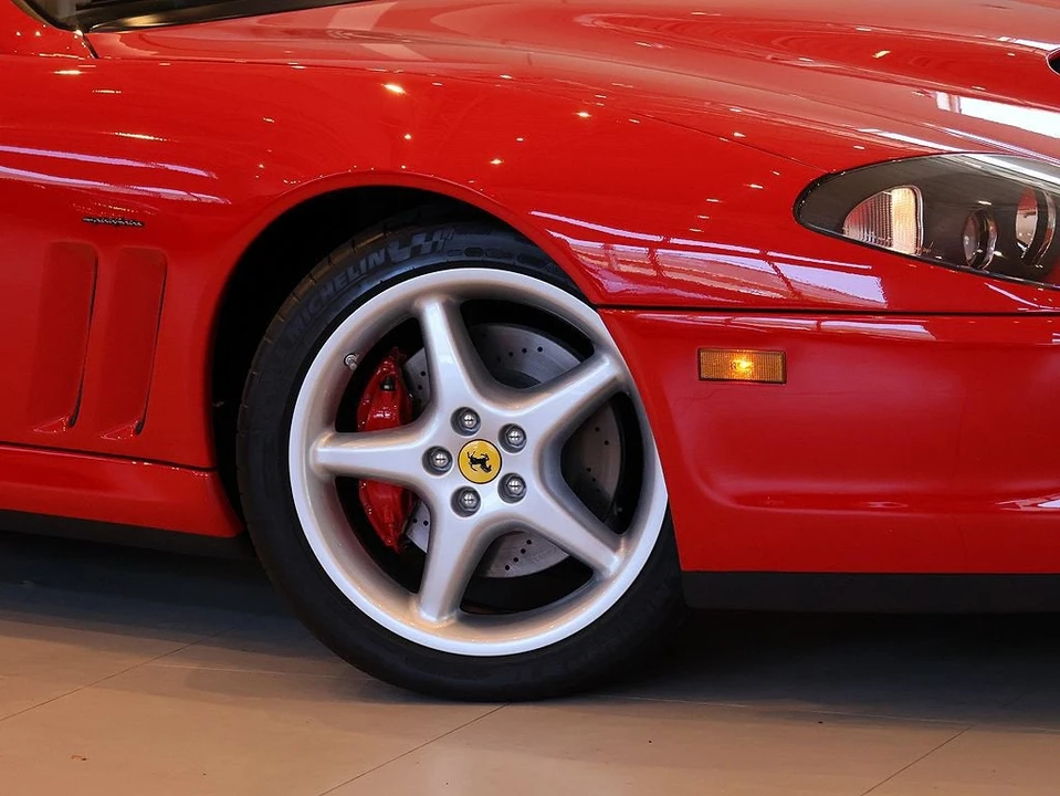 2001 Ferrari 550 Maranello - Image 7 of 31