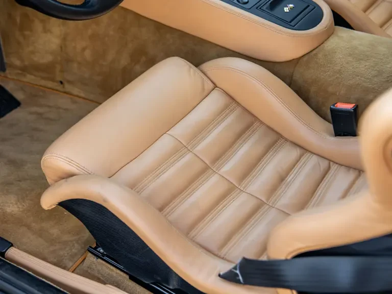 2001 Ferrari 550 Maranello - Image 28 of 31